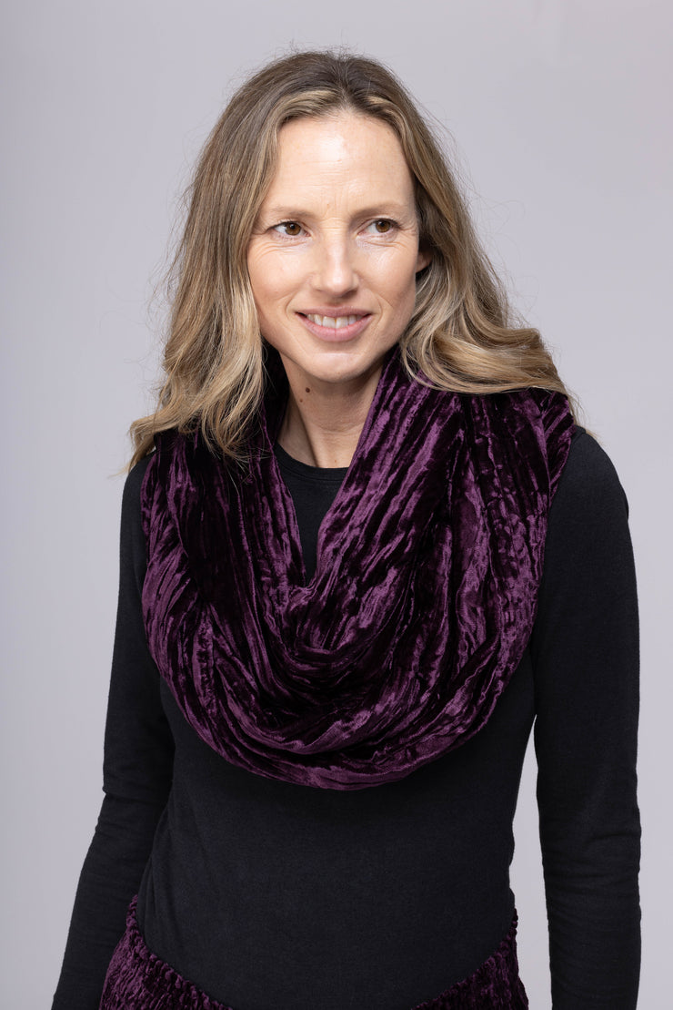 New Crushed Velvet Stole AW2025