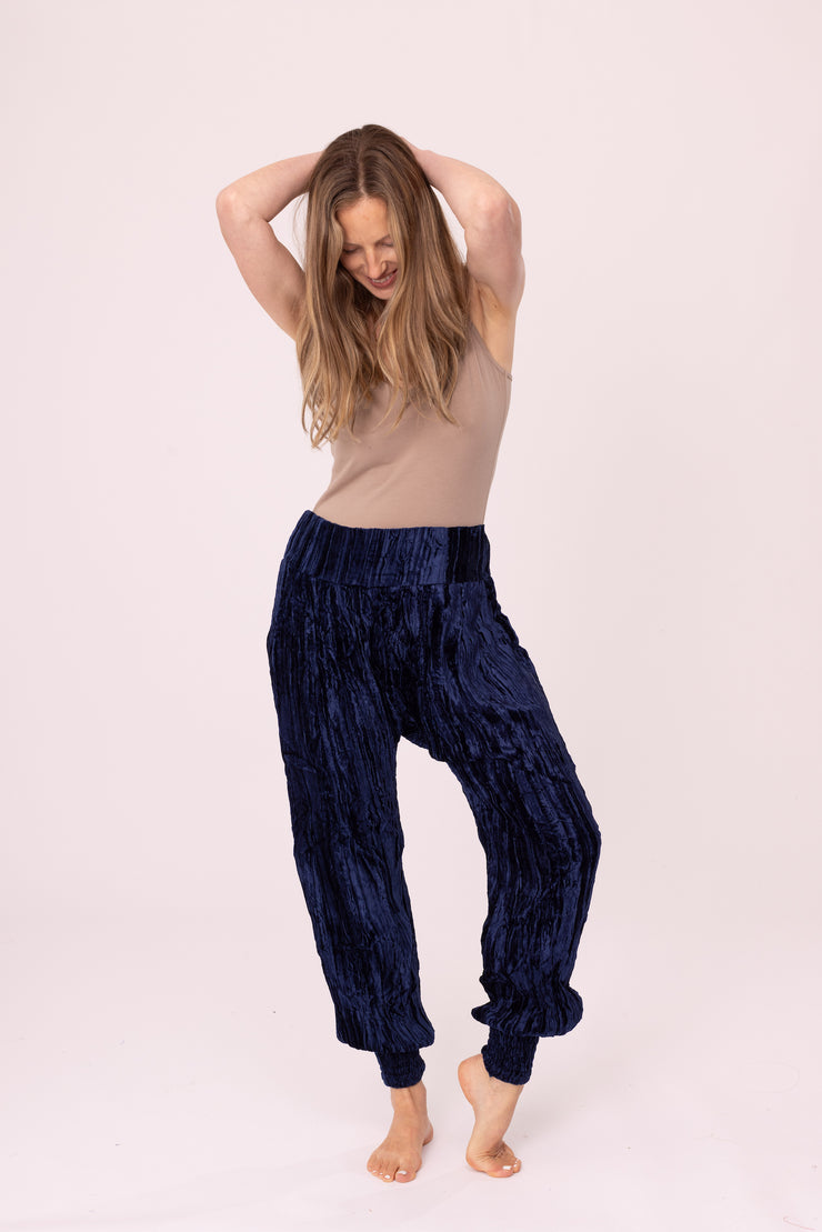 Arabia Pants Crushed Velvet in Size S/M (10 To 12)